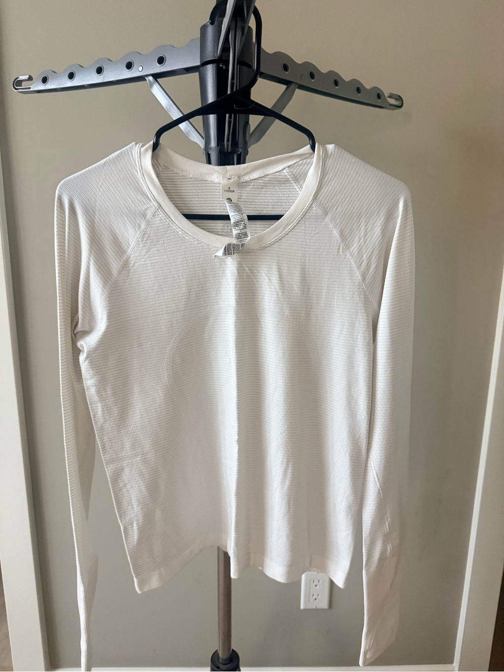 lululemon athletica White Long-Sleeve Crew Top